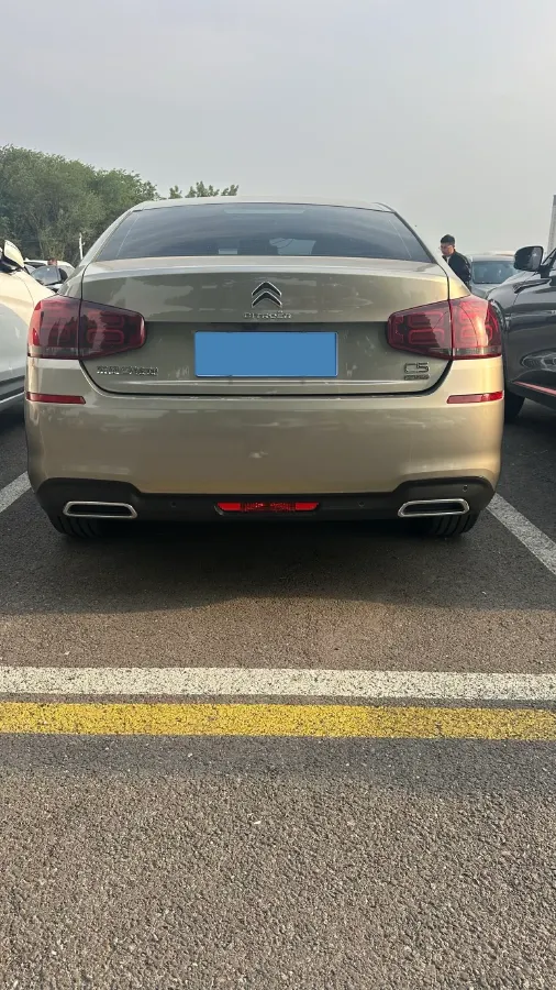 2017 Citroen C5 1.6T 167HP L4 6AT,autocango,china used car exporter,china ev exporter,chinese used car exporter,chinese used ev exporter