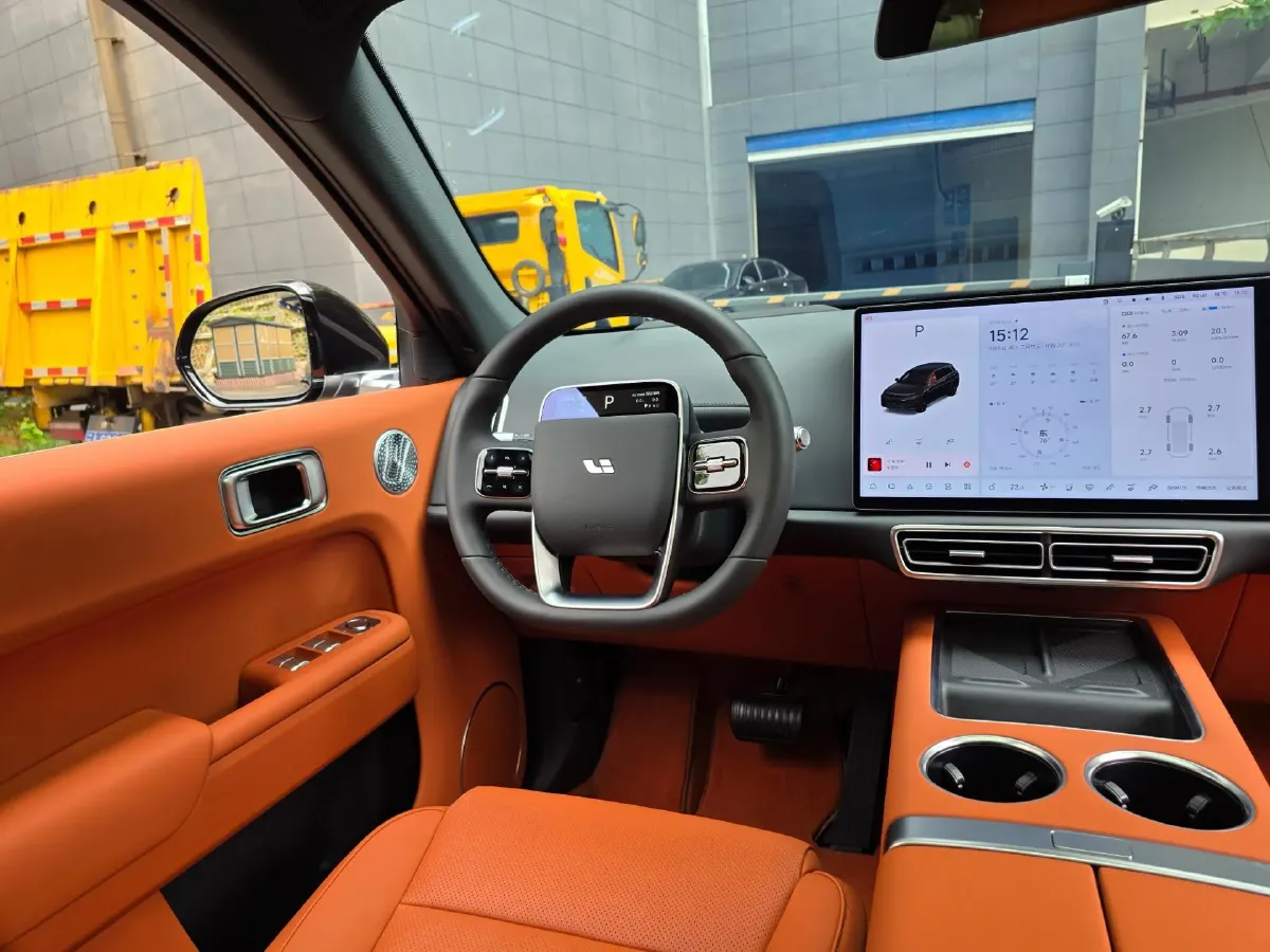 2025 Li L7 Range Extended 154HP REEV,autocango,china used car exporter,china ev exporter,chinese used car exporter,chinese used ev exporter