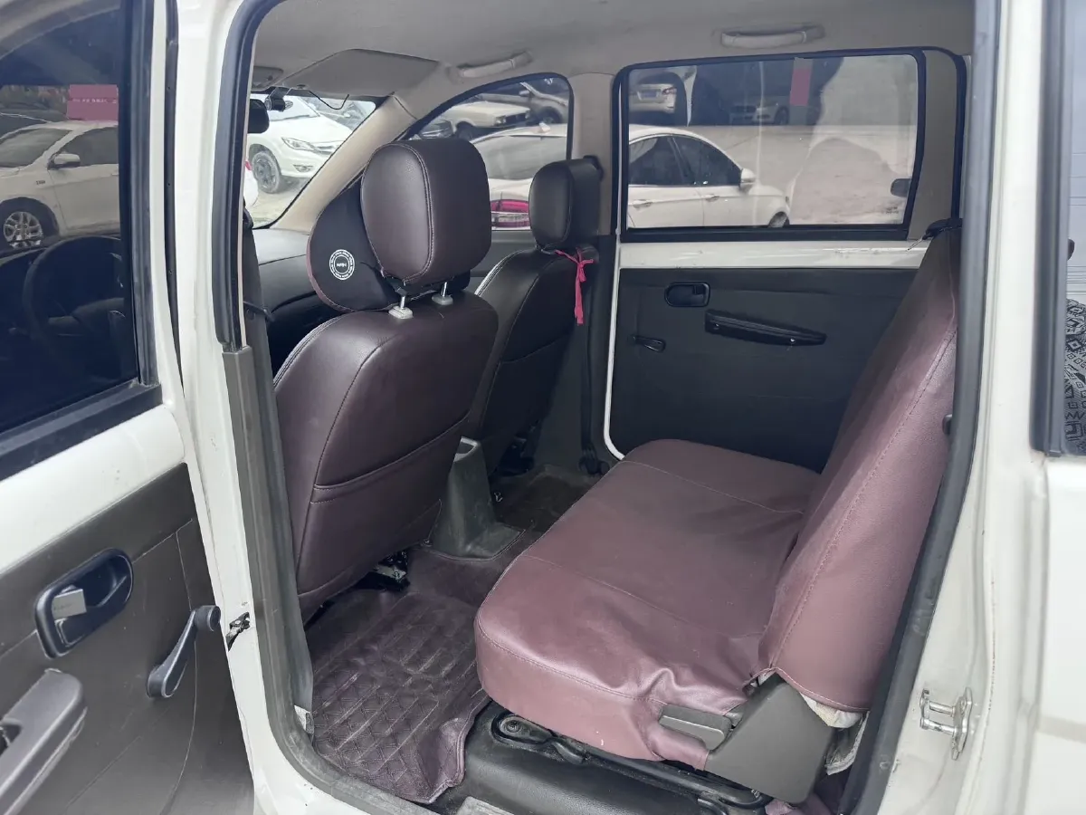 2018 WuLing HongGuang 1.5L 105HP L4 5MT,autocango,china used car exporter,china ev exporter,chinese used car exporter,chinese used ev exporter