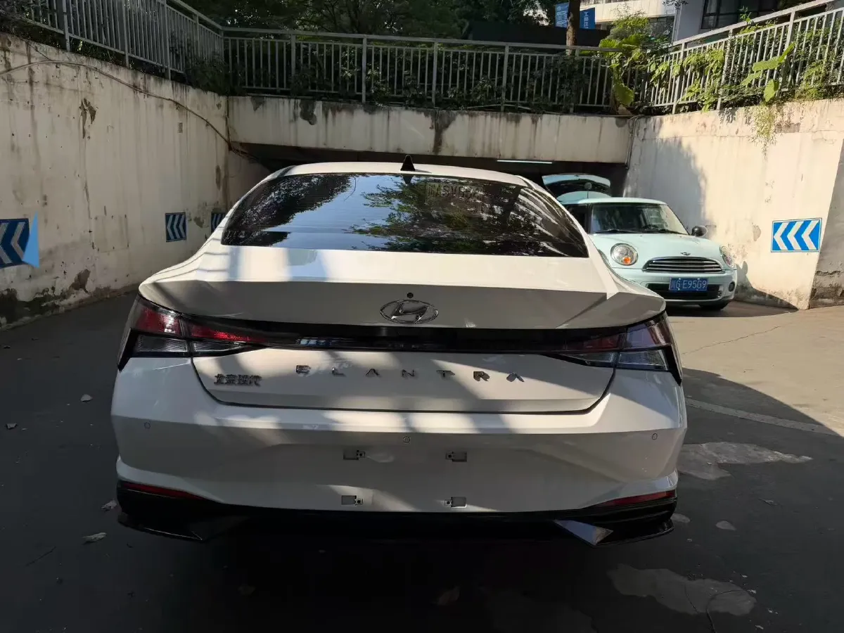 2021 Hyundai Elantra 1.5L 115HP L4 CVT,autocango,china used car exporter,china ev exporter,chinese used car exporter,chinese used ev exporter