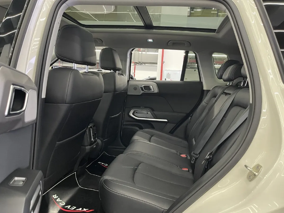 2025 FangChengBao Tai 3 BEV,autocango,china used car exporter,china ev exporter,chinese used car exporter,chinese used ev exporter