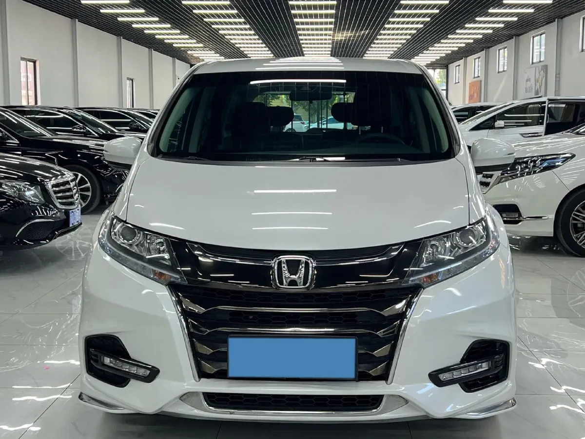 2021 Honda Odyssey 2.0L 146HP L4 E-CVT Hybrid,autocango,china used car exporter,china ev exporter,chinese used car exporter,chinese used ev exporter
