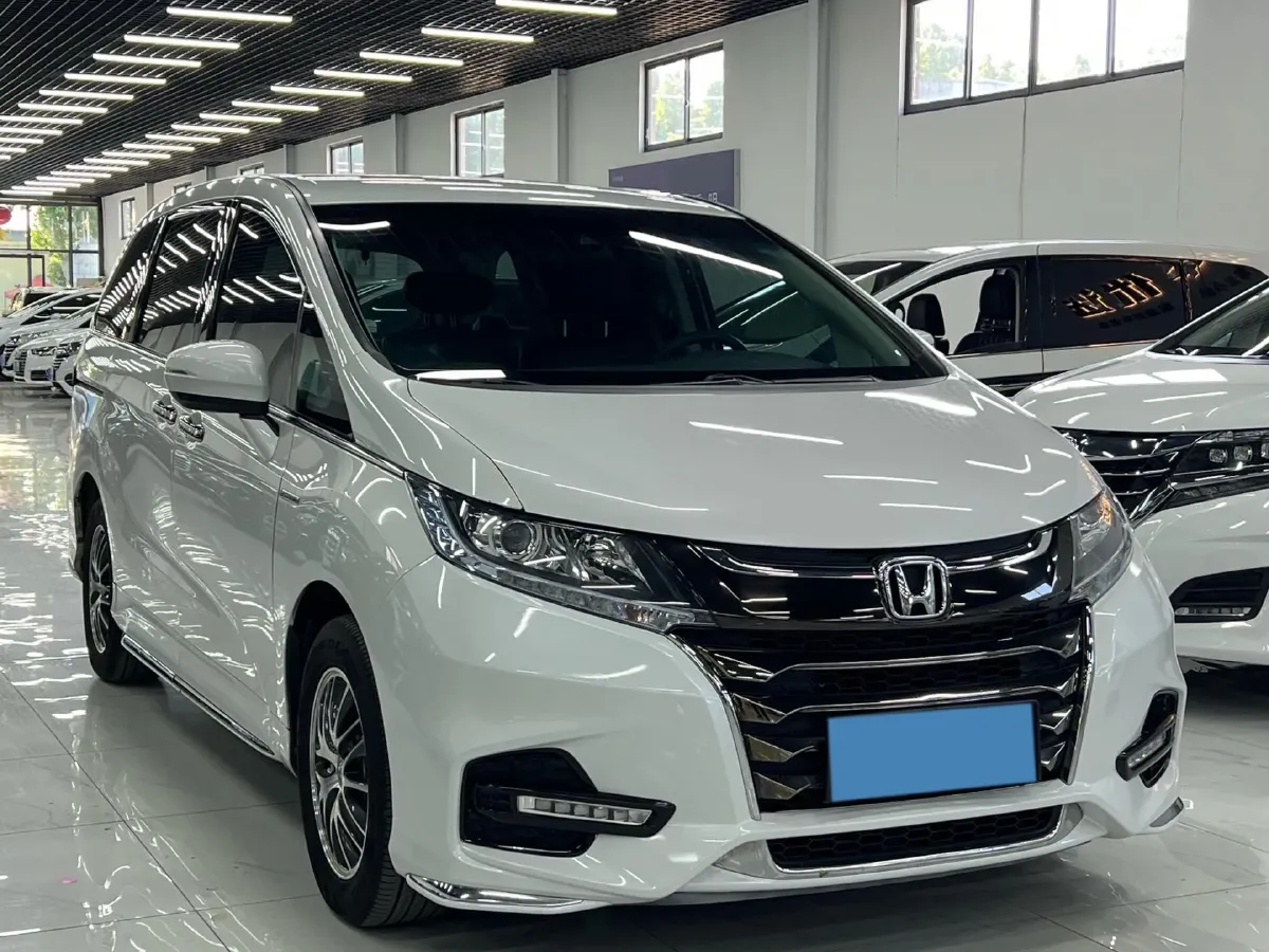 2021 Honda Odyssey 2.0L 146HP L4 E-CVT Hybrid,autocango,china used car exporter,china ev exporter,chinese used car exporter,chinese used ev exporter