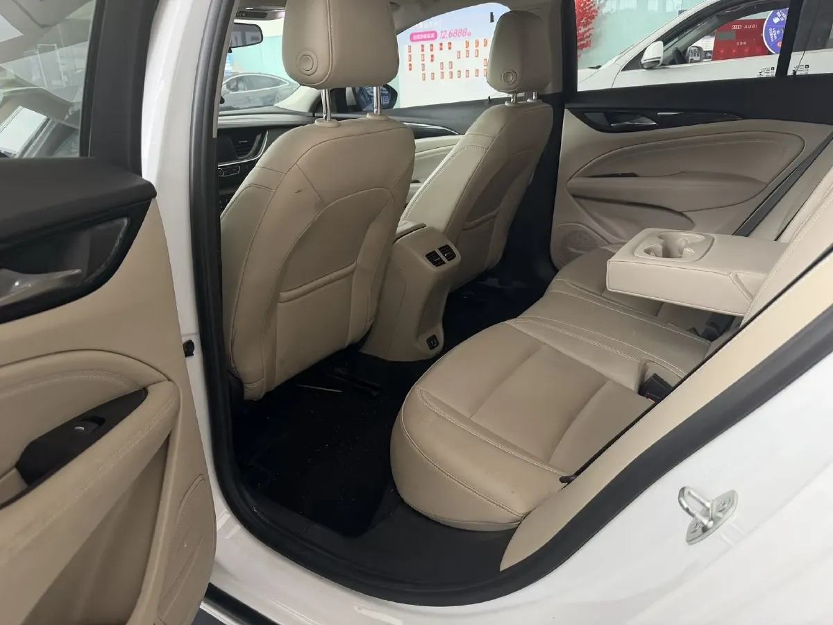 2020 Buick Regal 1.5T 169HP L4 9AT,autocango,china used car exporter,china ev exporter,chinese used car exporter,chinese used ev exporter
