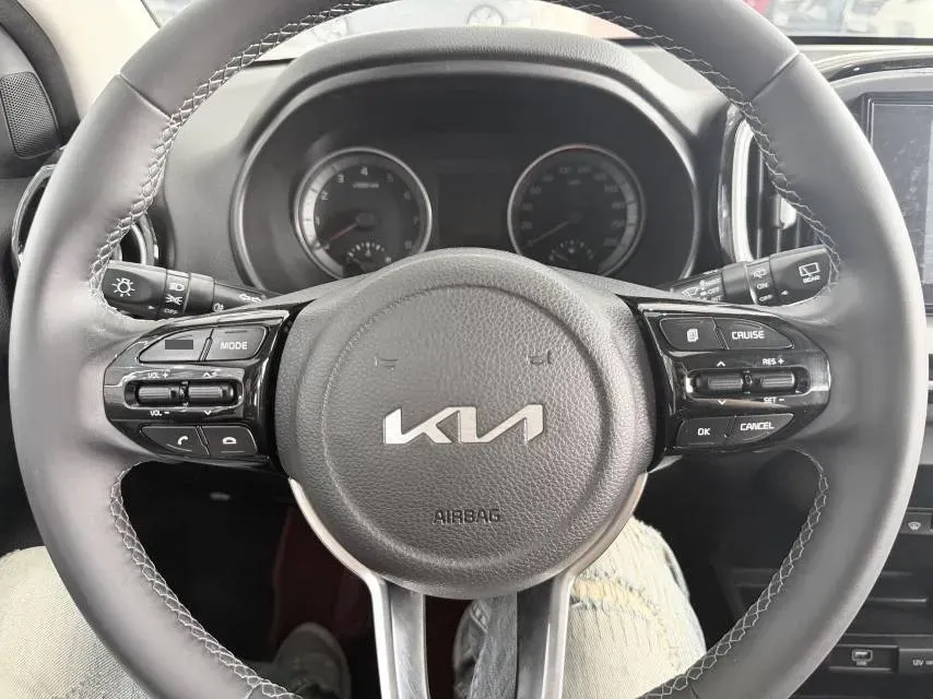 2021 Kia KX1 1.4L 100HP L4 CVT,autocango,china used car exporter,china ev exporter,chinese used car exporter,chinese used ev exporter