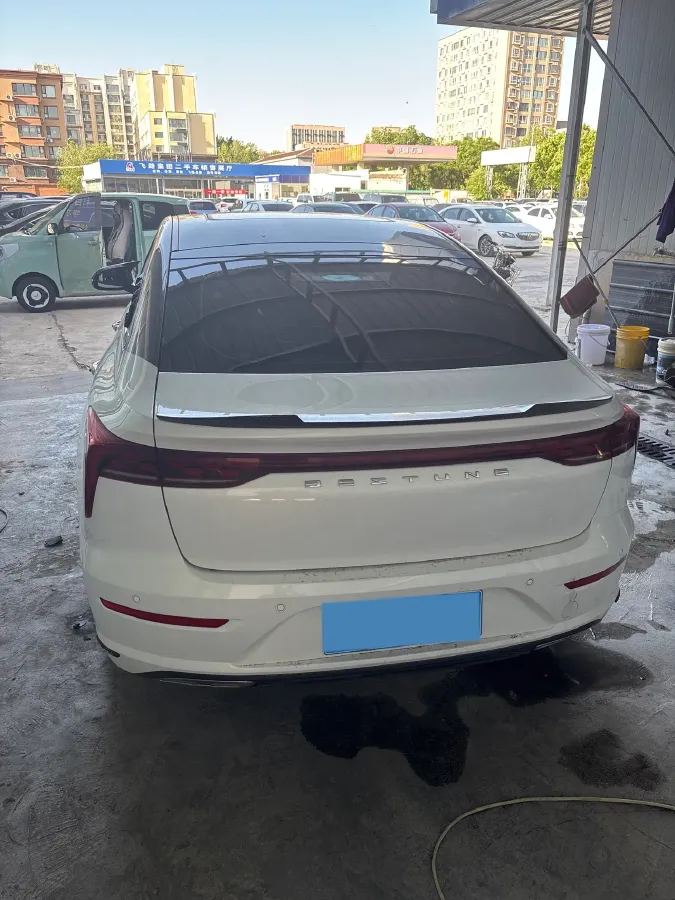 2021 Bestune B70 1.5T 169HP L4 7DCT,autocango,china used car exporter,china ev exporter,chinese used car exporter,chinese used ev exporter