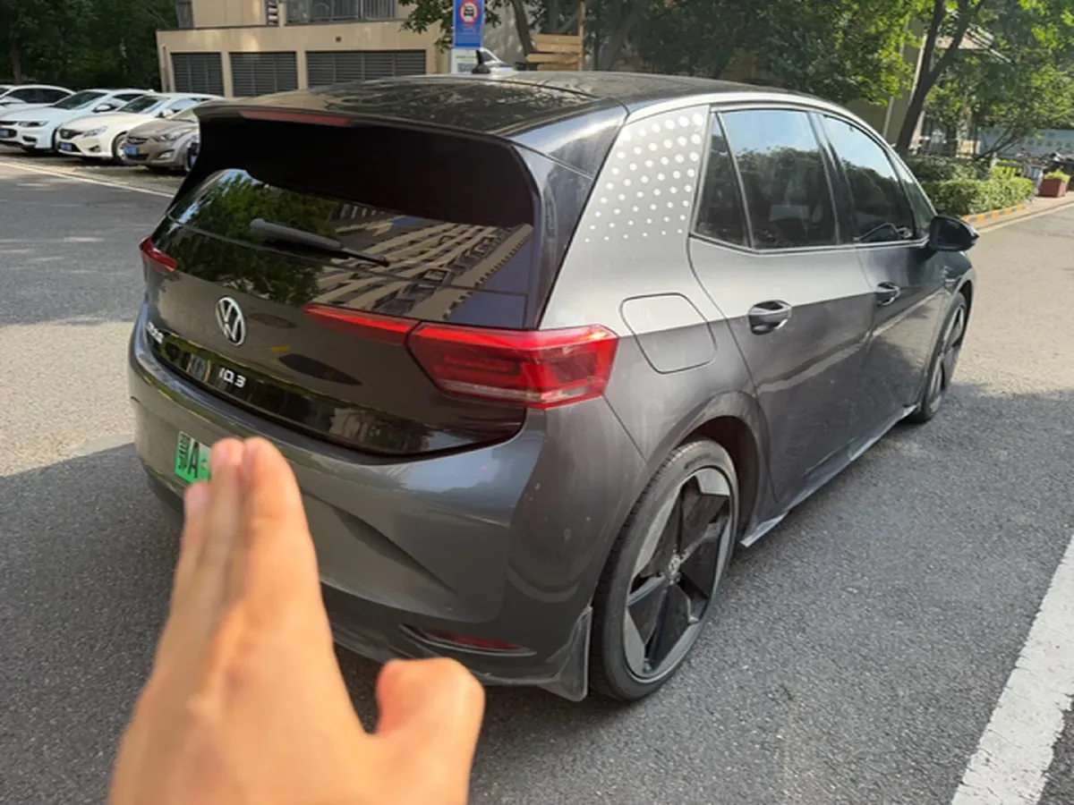 2022 Volkswagen ID.3 BEV 57.3KWH,autocango,china used car exporter,china ev exporter,chinese used car exporter,chinese used ev exporter