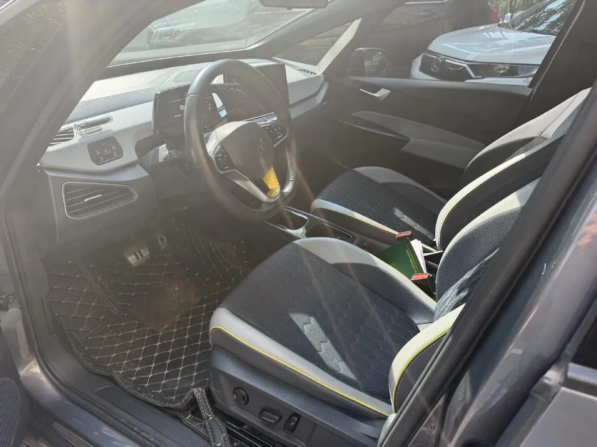 2022 Volkswagen ID.3 BEV 57.3KWH,autocango,china used car exporter,china ev exporter,chinese used car exporter,chinese used ev exporter
