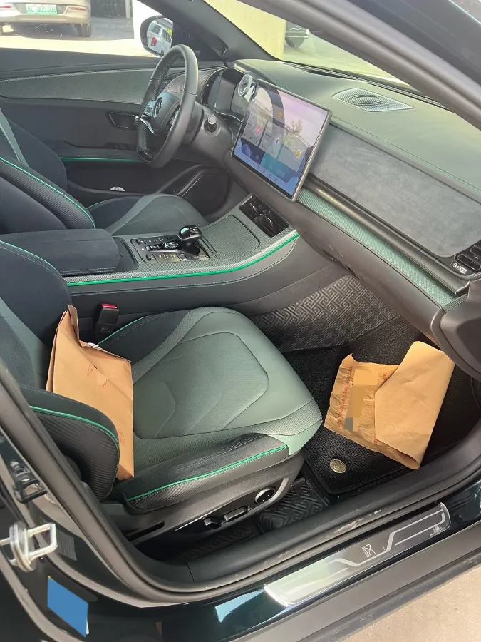2022 Toyota Highlander 2.5L 192HP L4 E-CVT Hybrid,autocango,china used car exporter,china ev exporter,chinese used car exporter,chinese used ev exporter
