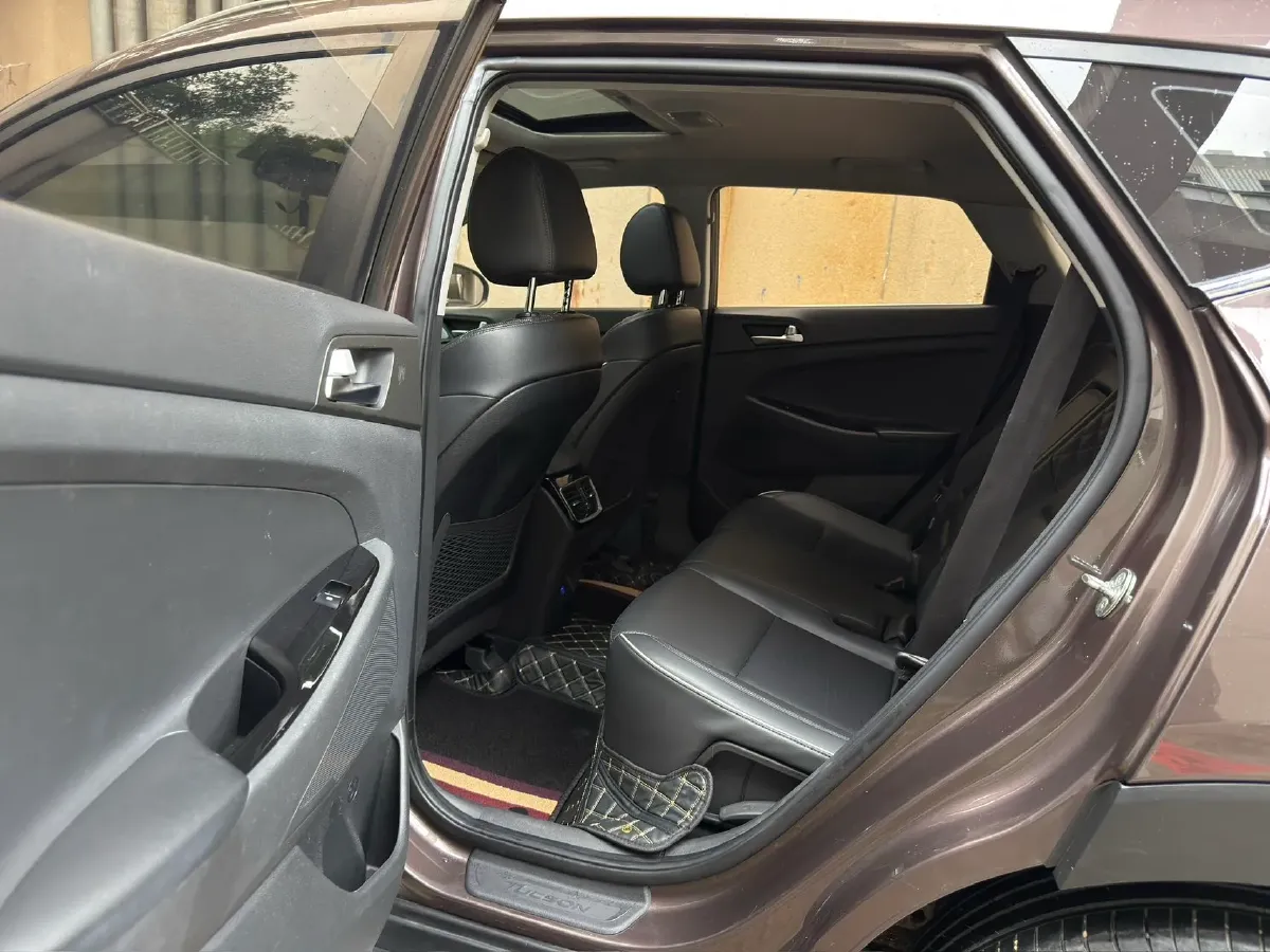 2019 Hyundai Tucson 1.6T 177HP L4 7DCT,autocango,china used car exporter,china ev exporter,chinese used car exporter,chinese used ev exporter