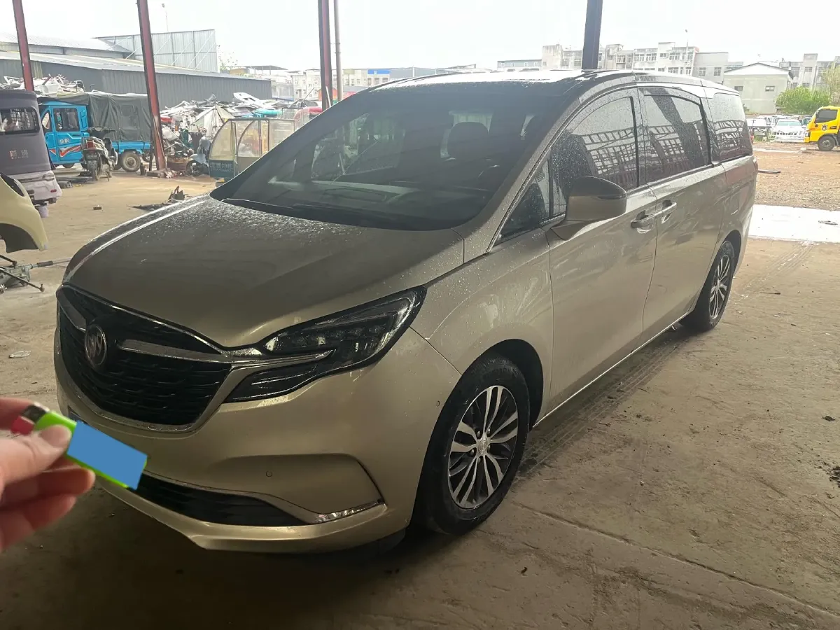2021 Buick GL8 2.0T 237HP L4 9AT,autocango,china used car exporter,china ev exporter,chinese used car exporter,chinese used ev exporter