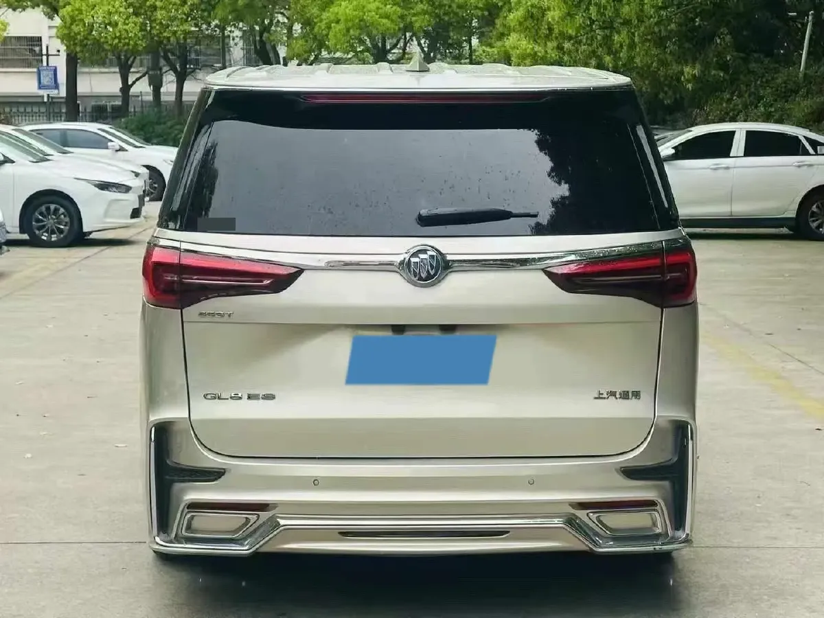 2021 Buick GL8 2.0T 237HP L4 9AT,autocango,china used car exporter,china ev exporter,chinese used car exporter,chinese used ev exporter