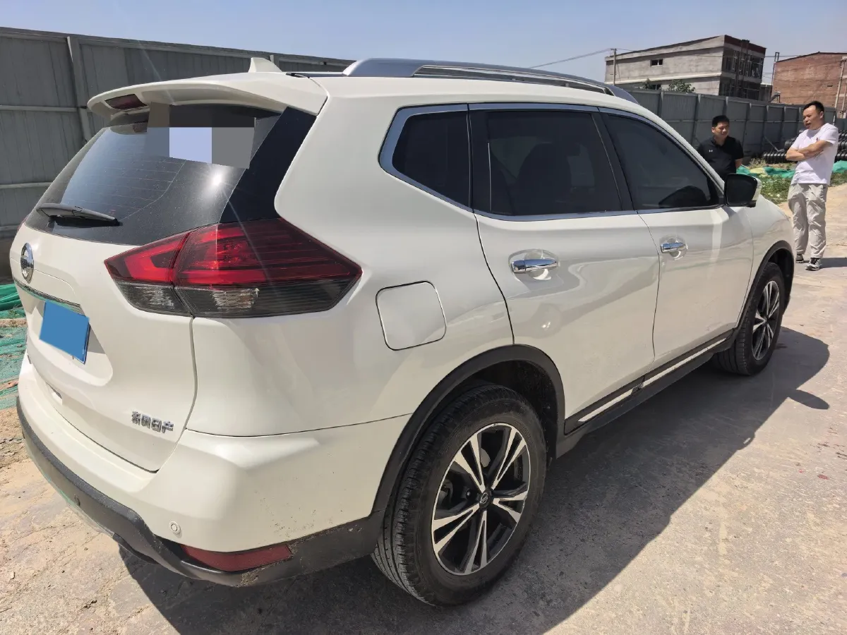 2021 Nissan X-Trail 2.5L 181HP L4 CVT,autocango,china used car exporter,china ev exporter,chinese used car exporter,chinese used ev exporter