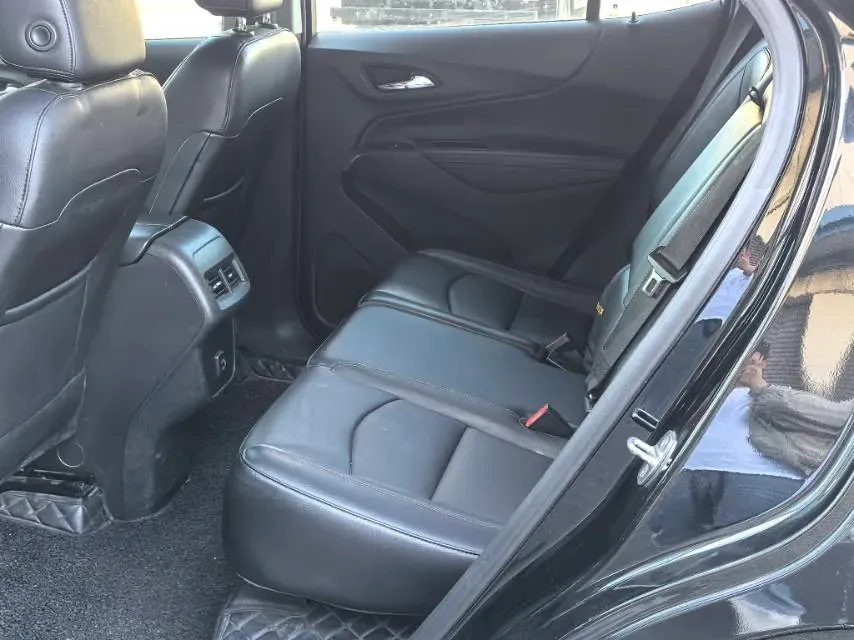 2018 Chevrolet Equinox 2.0T 260HP L4 9AT,autocango,china used car exporter,china ev exporter,chinese used car exporter,chinese used ev exporter