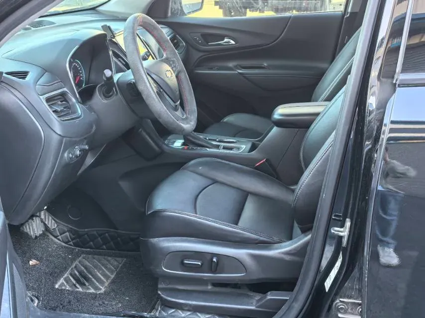2018 Chevrolet Equinox 2.0T 260HP L4 9AT,autocango,china used car exporter,china ev exporter,chinese used car exporter,chinese used ev exporter