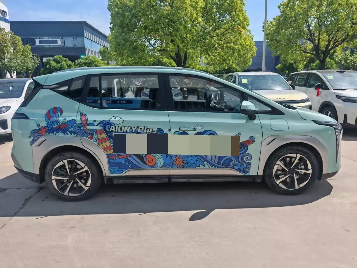 2024 Leapmotor C11 1.5L 95HP L4 REEV 43.74KWH,autocango,china used car exporter,china ev exporter,chinese used car exporter,chinese used ev exporter