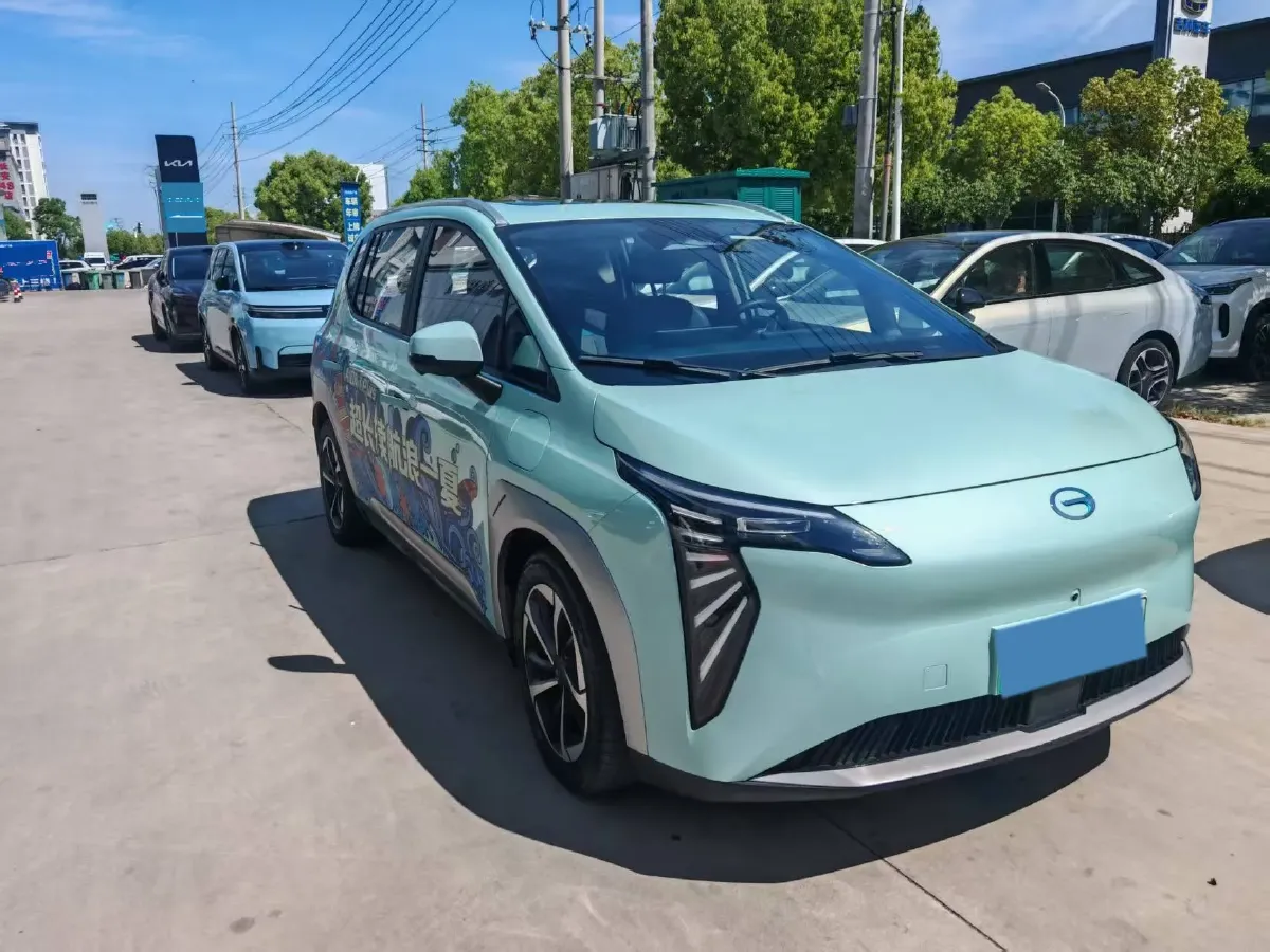 2024 Leapmotor C11 1.5L 95HP L4 REEV 43.74KWH,autocango,china used car exporter,china ev exporter,chinese used car exporter,chinese used ev exporter
