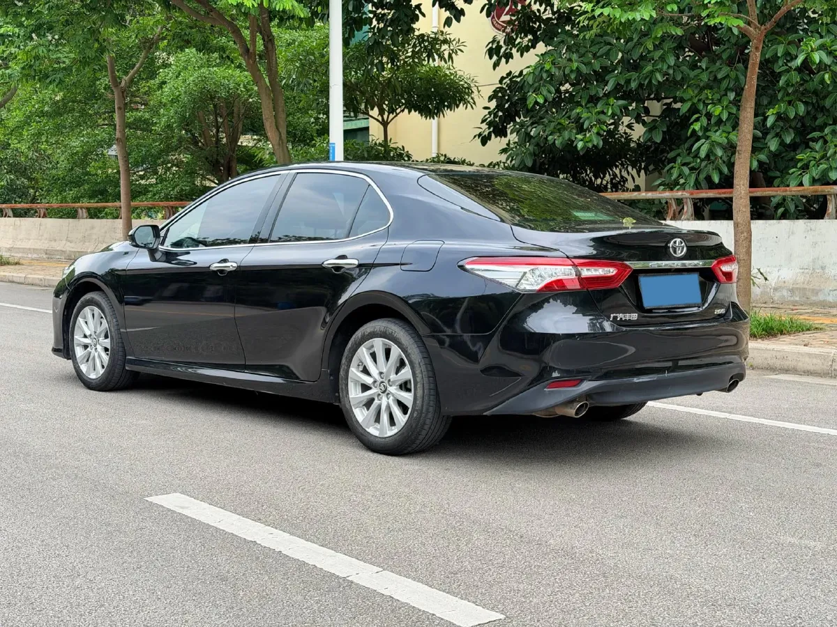 2019 Toyota Camry 2.0L 178HP L4 CVT,autocango,china used car exporter,china ev exporter,chinese used car exporter,chinese used ev exporter