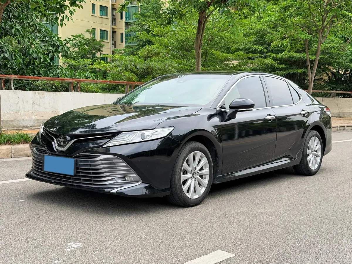 2019 Toyota Camry 2.0L 178HP L4 CVT,autocango,china used car exporter,china ev exporter,chinese used car exporter,chinese used ev exporter