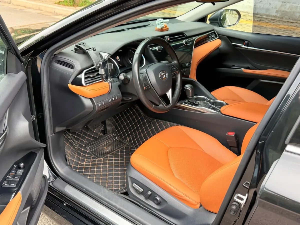 2019 Toyota Camry 2.0L 178HP L4 CVT,autocango,china used car exporter,china ev exporter,chinese used car exporter,chinese used ev exporter