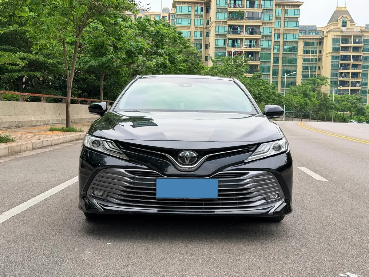 2019 Toyota Camry 2.0L 178HP L4 CVT,autocango,china used car exporter,china ev exporter,chinese used car exporter,chinese used ev exporter