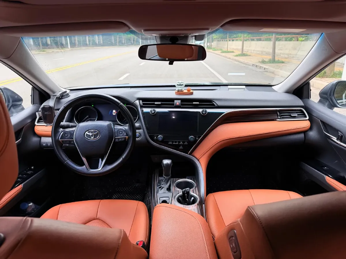 2019 Toyota Camry 2.0L 178HP L4 CVT,autocango,china used car exporter,china ev exporter,chinese used car exporter,chinese used ev exporter