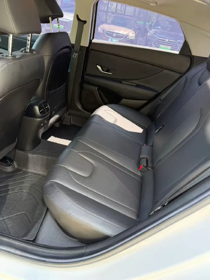 2021 Hyundai Elantra 1.5L 115HP L4 CVT,autocango,china used car exporter,china ev exporter,chinese used car exporter,chinese used ev exporter