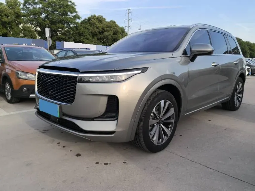 2021 Li ONE Range Extended 131HP REEV 40.5KWH,autocango,china used car exporter,china ev exporter,chinese used car exporter,chinese used ev exporter