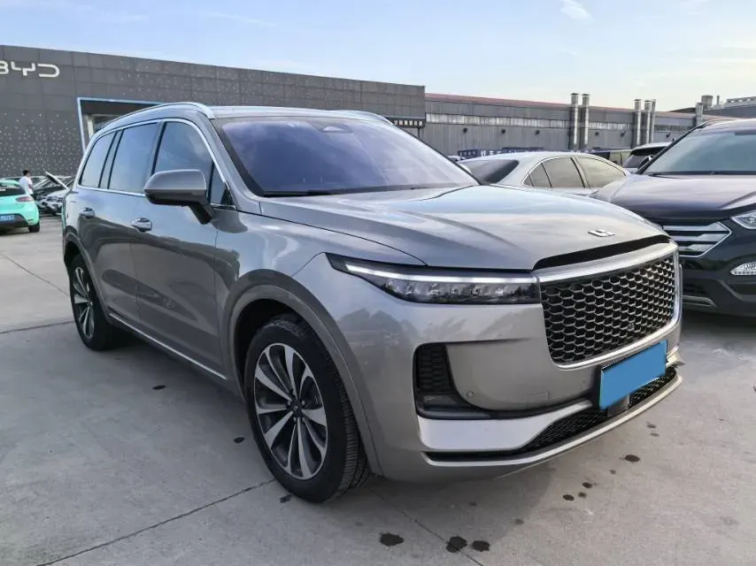 2021 Li ONE Range Extended 131HP REEV 40.5KWH,autocango,china used car exporter,china ev exporter,chinese used car exporter,chinese used ev exporter