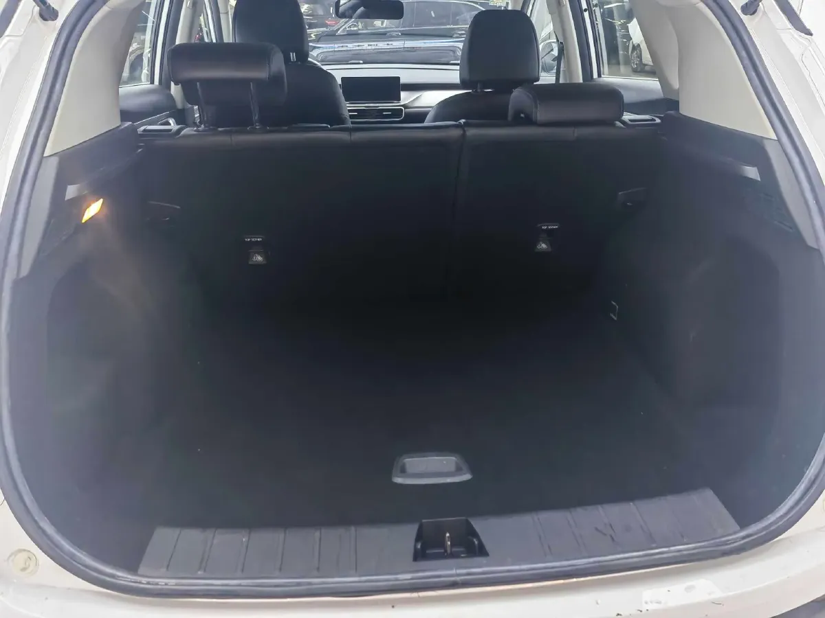 2020 MAXUS T70 2.0T 163HP L4 6AT,autocango,china used car exporter,china ev exporter,chinese used car exporter,chinese used ev exporter