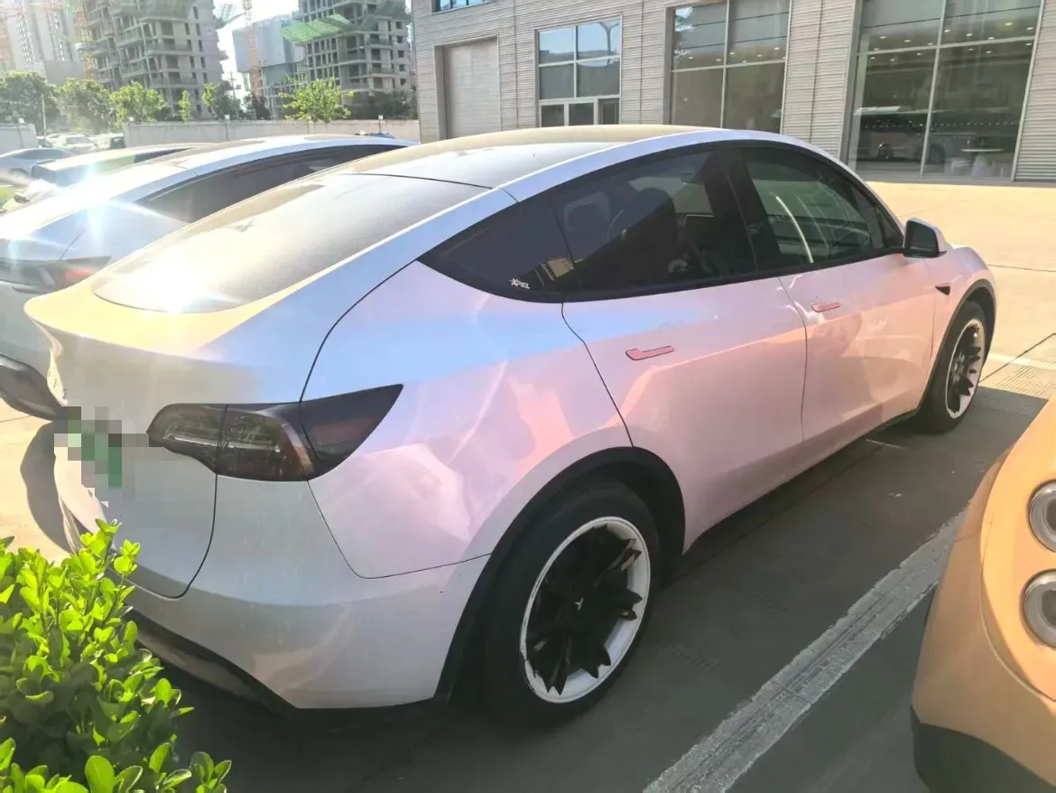 2022 Tesla Model Y BEV 60KWH,autocango,china used car exporter,china ev exporter,chinese used car exporter,chinese used ev exporter