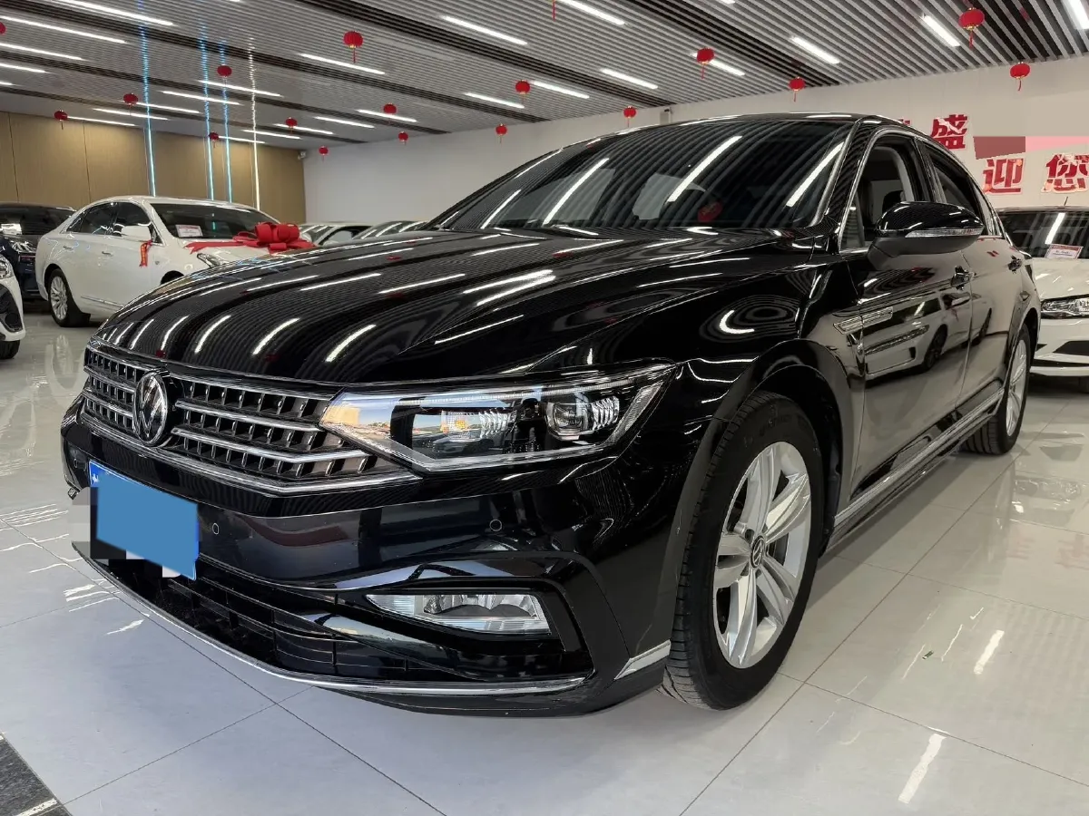 2024 Volkswagen Magotan 1.4T 150HP L4 7DCT,autocango,china used car exporter,china ev exporter,chinese used car exporter,chinese used ev exporter