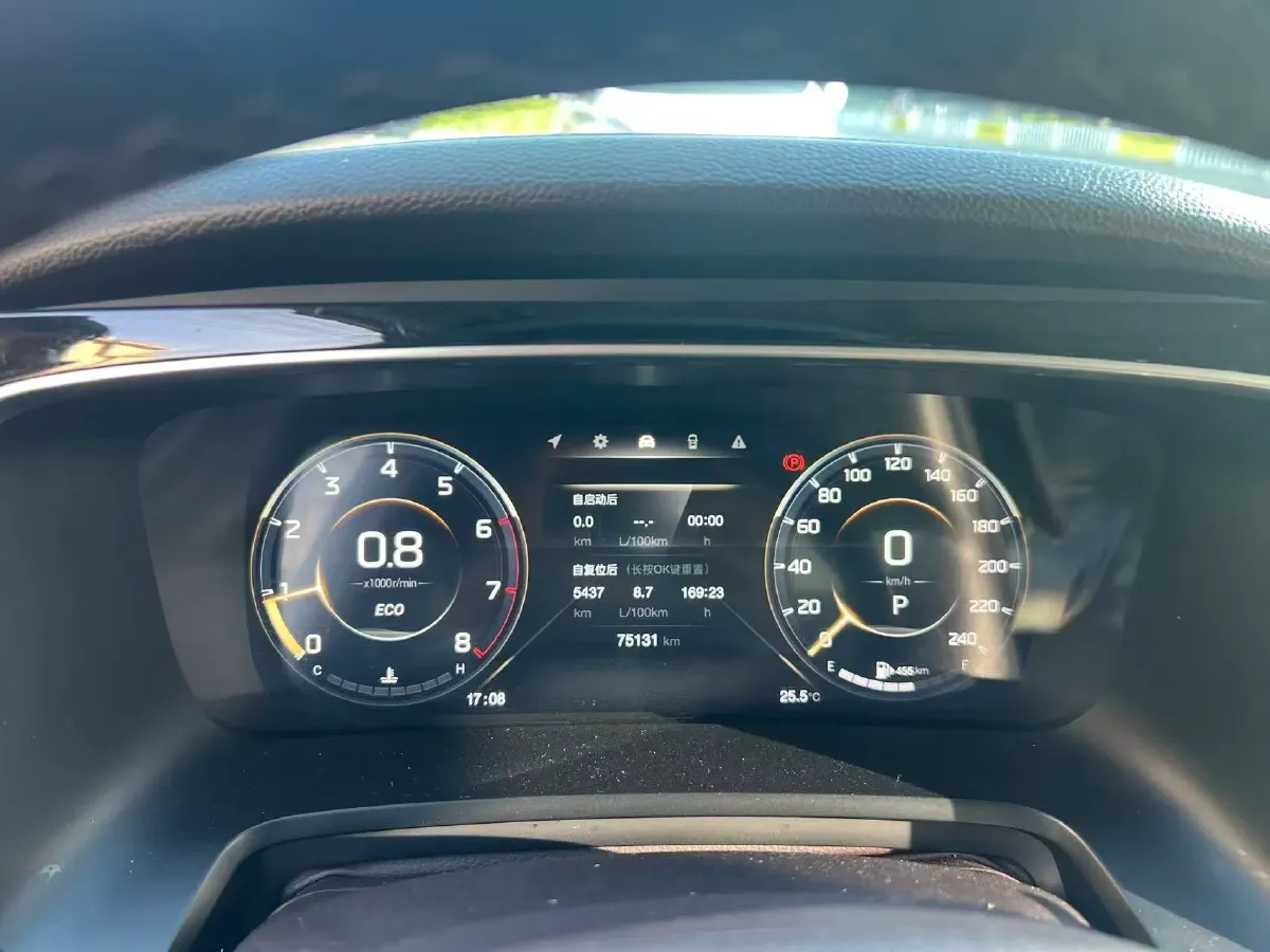 2021 GAC Trumpchi M8 2.0T 252HP L4 8AT,autocango,china used car exporter,china ev exporter,chinese used car exporter,chinese used ev exporter