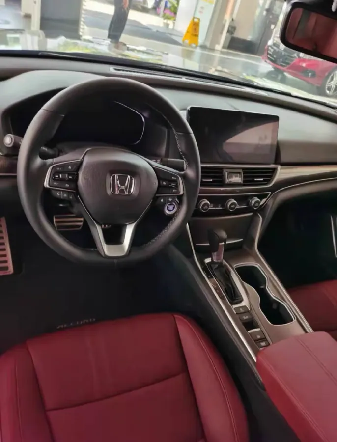 2022 Honda Accord 1.5T 194HP L4 CVT,autocango,china used car exporter,china ev exporter,chinese used car exporter,chinese used ev exporter