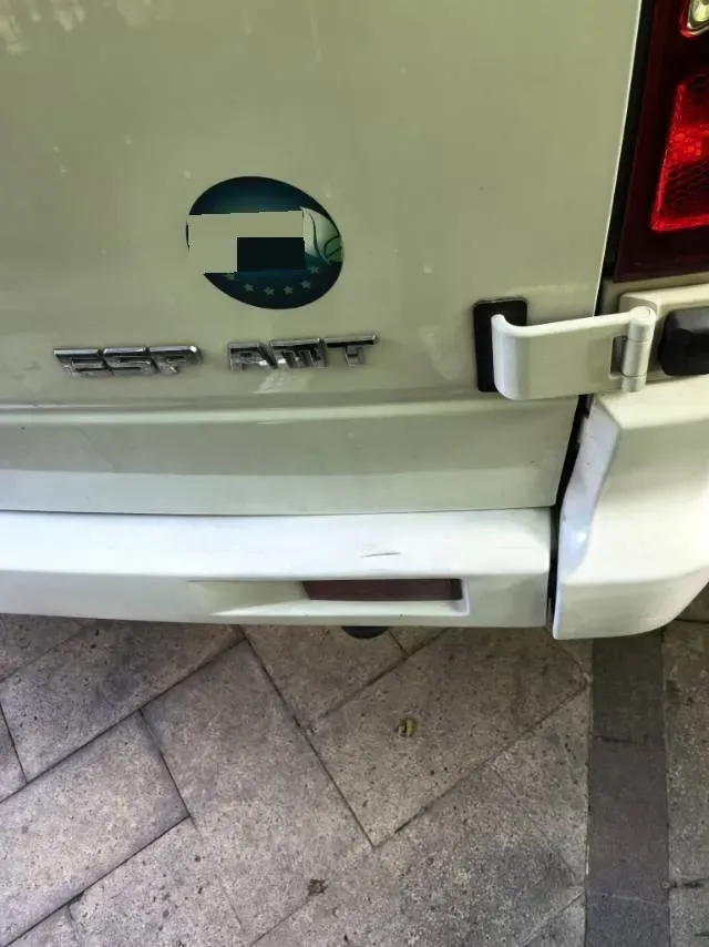 2021 MAXUS XinTu V80 2.0T 139HP L4 6MT,autocango,china used car exporter,china ev exporter,chinese used car exporter,chinese used ev exporter