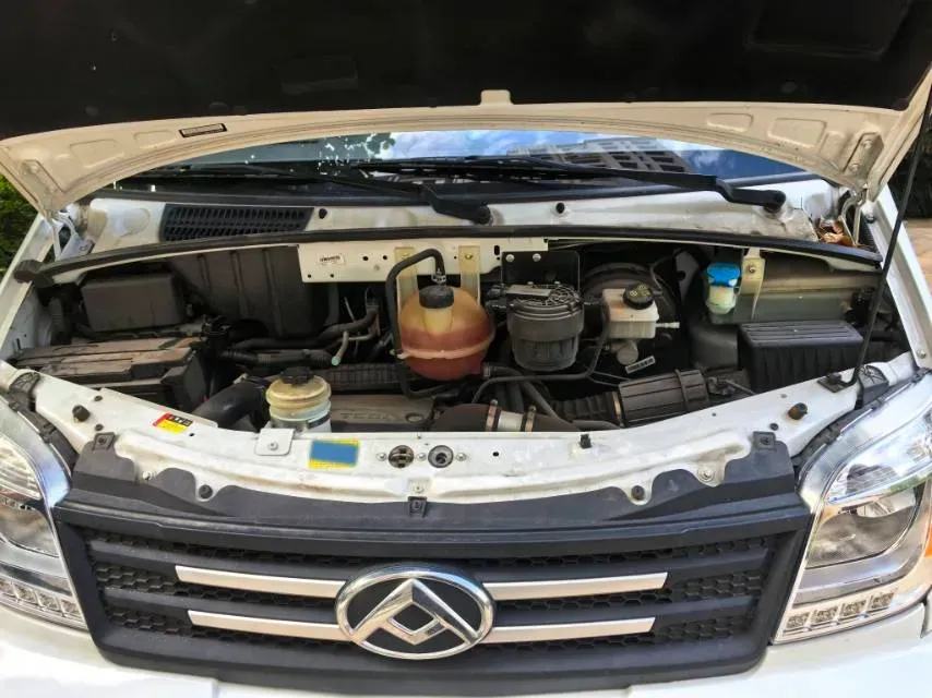 2021 MAXUS XinTu V80 2.0T 139HP L4 6MT,autocango,china used car exporter,china ev exporter,chinese used car exporter,chinese used ev exporter