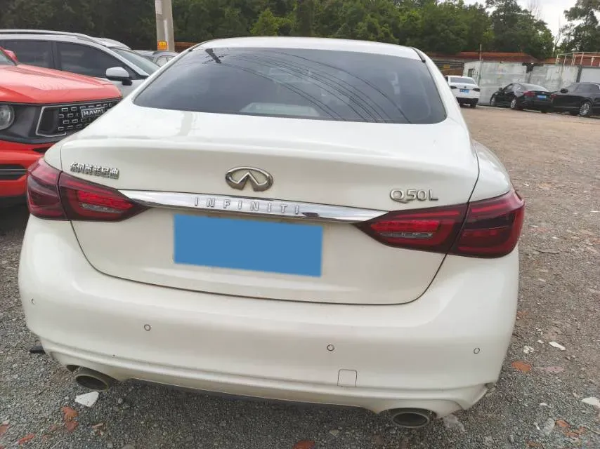 2021 Infiniti Q50L 2.0T 211HP L4 7AT,autocango,china used car exporter,china ev exporter,chinese used car exporter,chinese used ev exporter