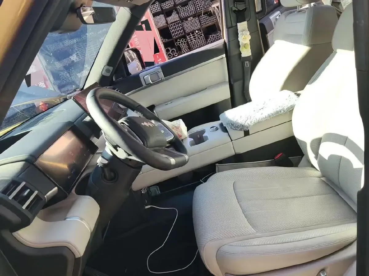 2025 FangChengBao Tai 7 1.5T 156HP L4 E-CVT PHEV,autocango,china used car exporter,china ev exporter,chinese used car exporter,chinese used ev exporter