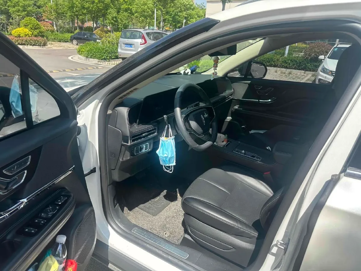 2023 Lincoln Corsair 2.0T 261HP L4 8AT,autocango,china used car exporter,china ev exporter,chinese used car exporter,chinese used ev exporter