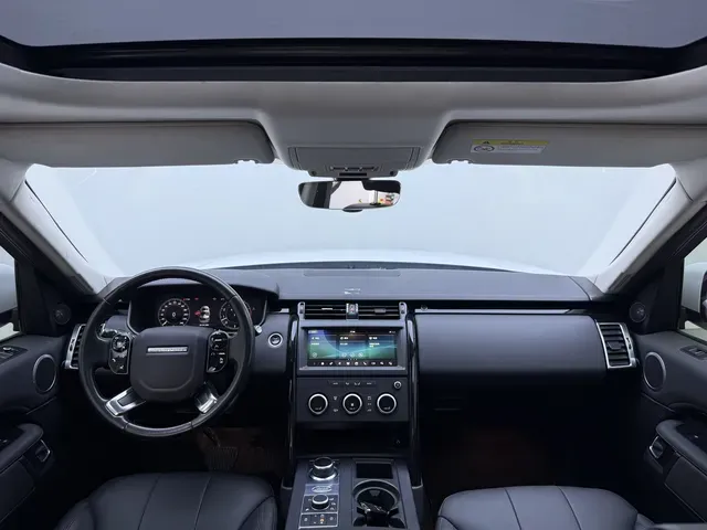 2020 Land Rover Discovery 3.0T 340HP V6 8AT,autocango,china used car exporter,china ev exporter,chinese used car exporter,chinese used ev exporter