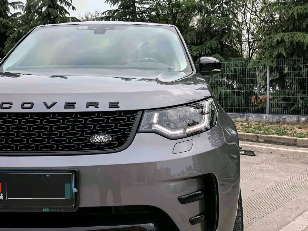 2020 Land Rover Discovery 3.0T 340HP V6 8AT,autocango,china used car exporter,china ev exporter,chinese used car exporter,chinese used ev exporter