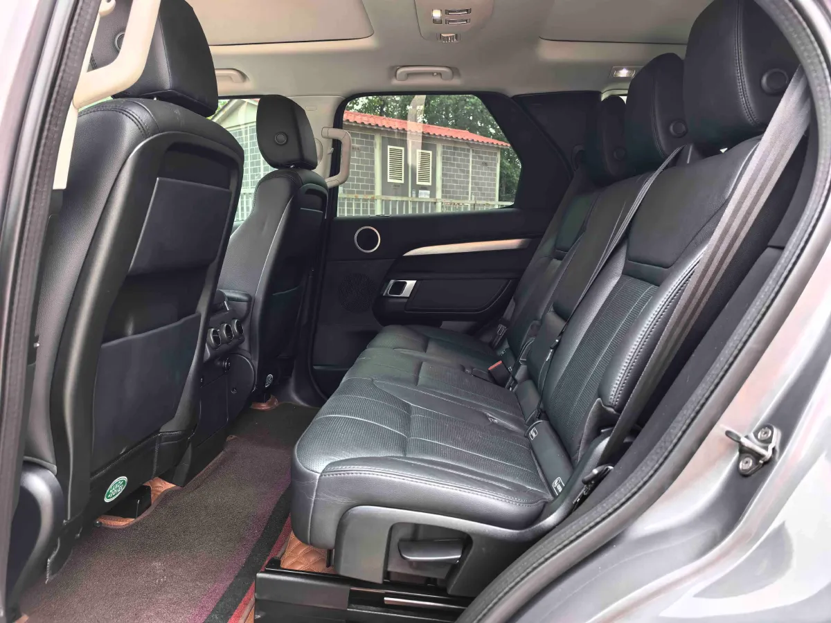 2020 Land Rover Discovery 3.0T 340HP V6 8AT,autocango,china used car exporter,china ev exporter,chinese used car exporter,chinese used ev exporter