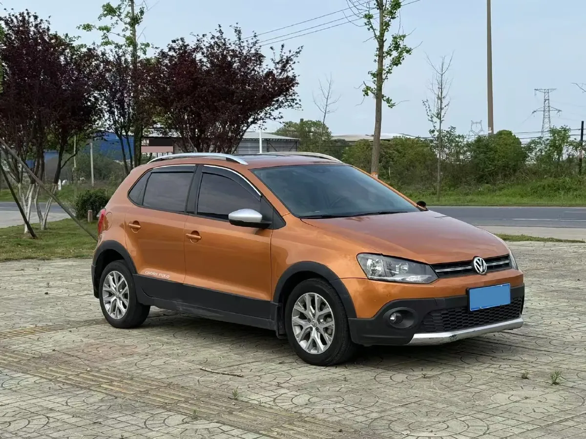 2018 Landwind XiaoYao 1.5T 163HP L4 CVT,autocango,china used car exporter,china ev exporter,chinese used car exporter,chinese used ev exporter