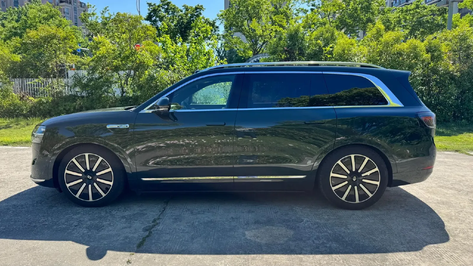 2025 YuTong T7 3.5T 320HP V6 10AT,autocango,china used car exporter,china ev exporter,chinese used car exporter,chinese used ev exporter