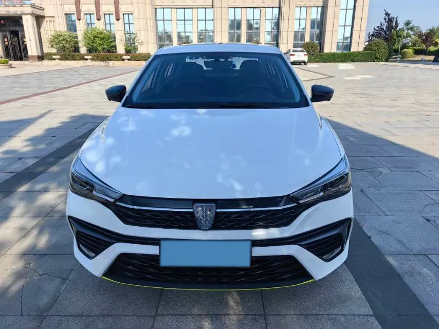 2021 Roewe i5 1.5L 120HP L4 CVT,autocango,china used car exporter,china ev exporter,chinese used car exporter,chinese used ev exporter