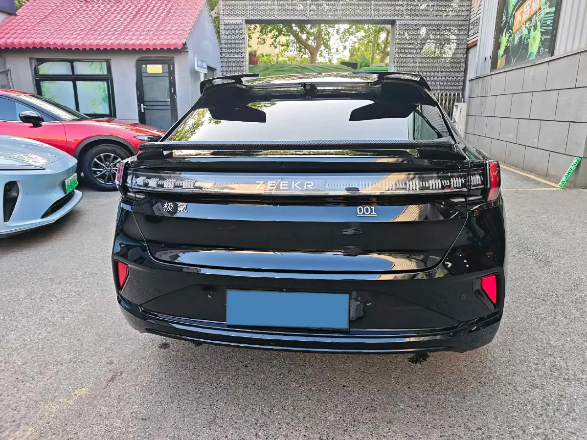 2024 Zeekr 001 BEV 100KWH,autocango,china used car exporter,china ev exporter,chinese used car exporter,chinese used ev exporter