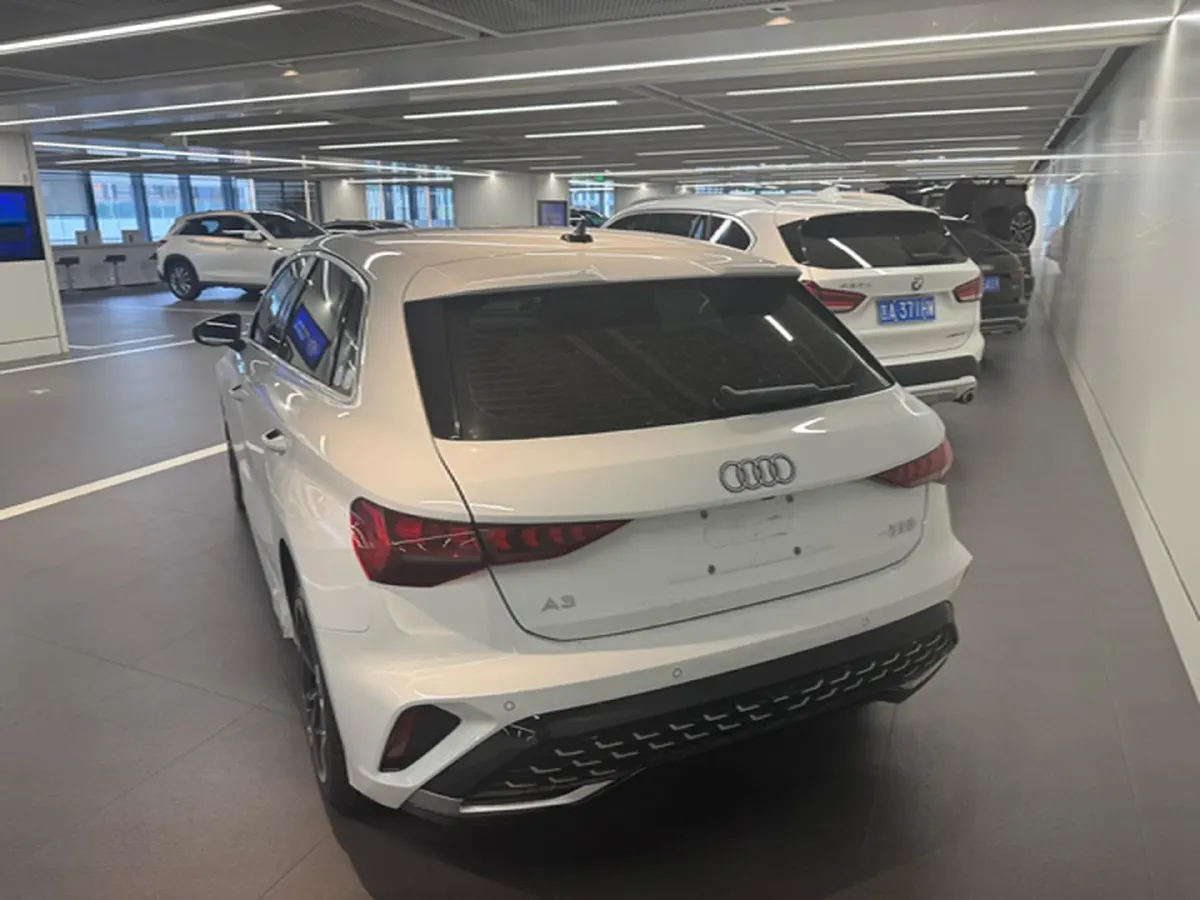 2026 Audi A3 1.5T 160HP L4 7DCT,autocango,china used car exporter,china ev exporter,chinese used car exporter,chinese used ev exporter
