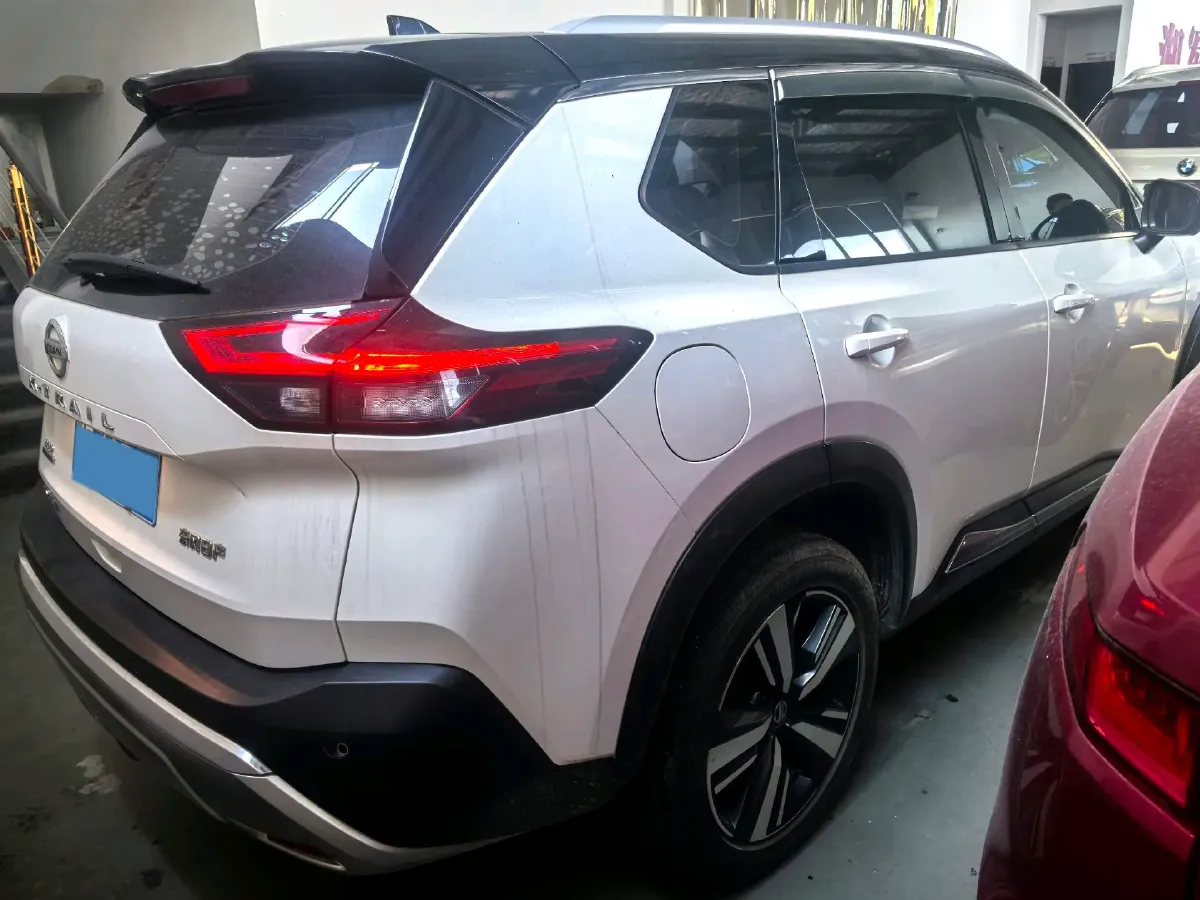 2021 Nissan X-Trail 1.5T 204HP L3 CVT,autocango,china used car exporter,china ev exporter,chinese used car exporter,chinese used ev exporter
