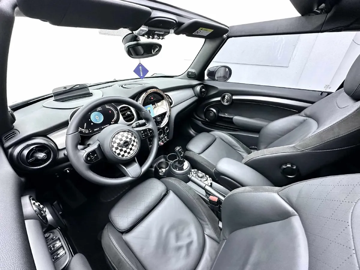 2023 MINI MINI 1.5T 136HP L3 7DCT,autocango,china used car exporter,china ev exporter,chinese used car exporter,chinese used ev exporter