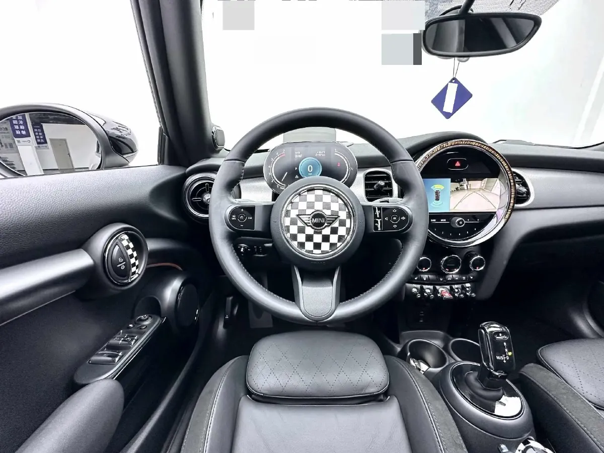 2023 MINI MINI 1.5T 136HP L3 7DCT,autocango,china used car exporter,china ev exporter,chinese used car exporter,chinese used ev exporter